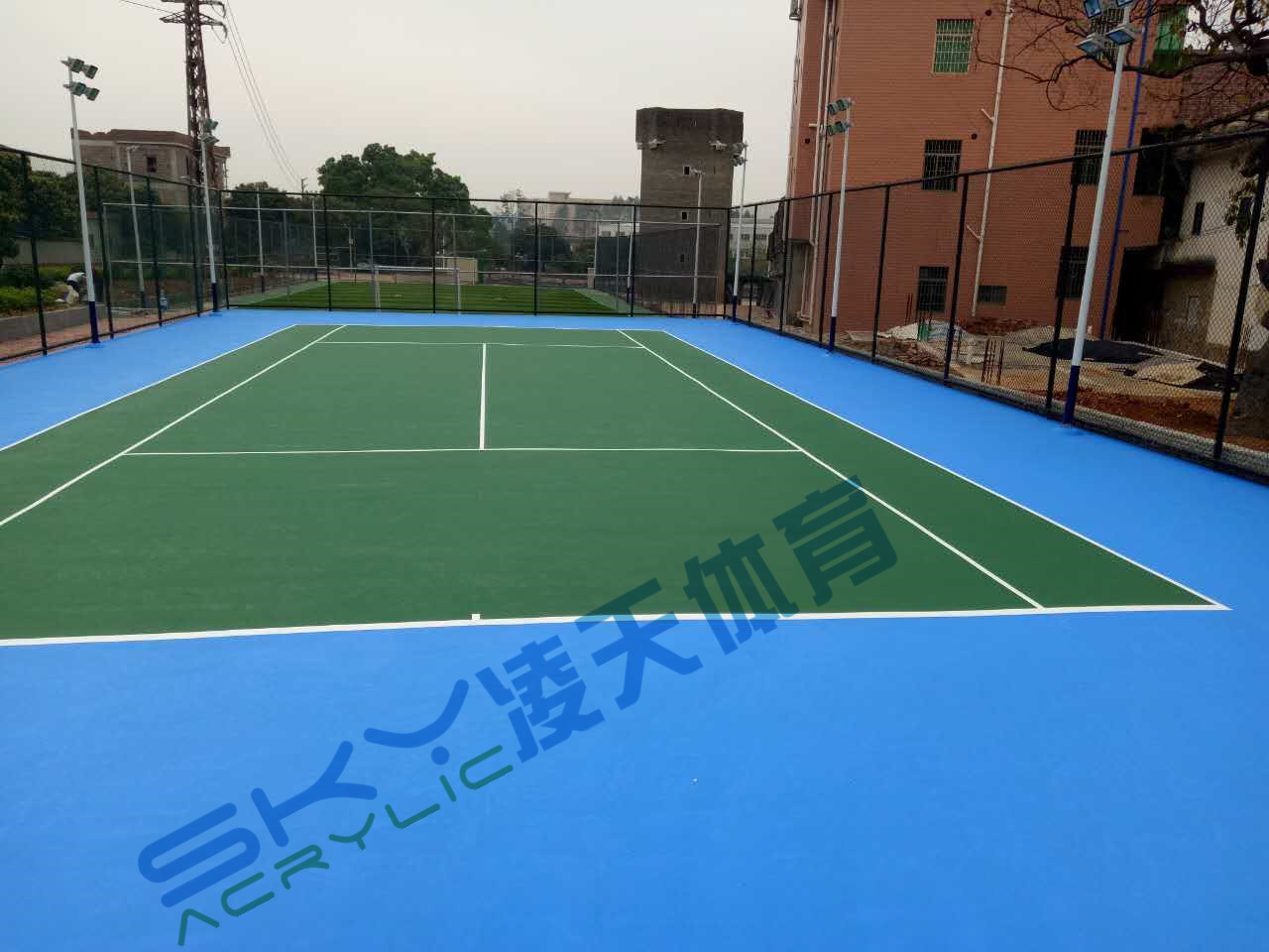 丙烯酸球场案例：广州市增城石迳村丙烯酸网球